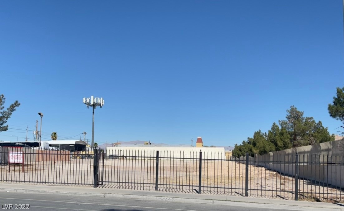 2601 Searles Avenue Las Vegas NV 89101